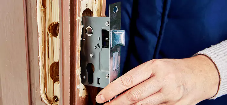 Garage Door Lock Replacement Lawton